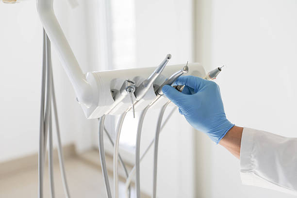24/7 Emergency Wisdom Tooth Removal experts in New Chicago, IN